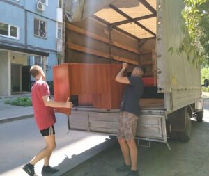 вывоз мусора из гаража (Днепр) с компанией ГрузОК